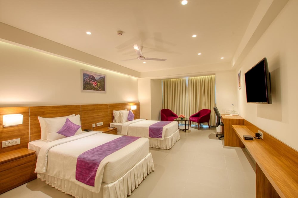 Lilac Hotel, 5th Block Jayanagar 8/25