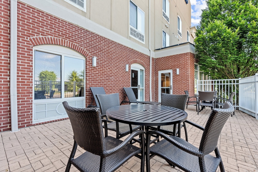 Holiday Inn Express Washington Court House 39/55