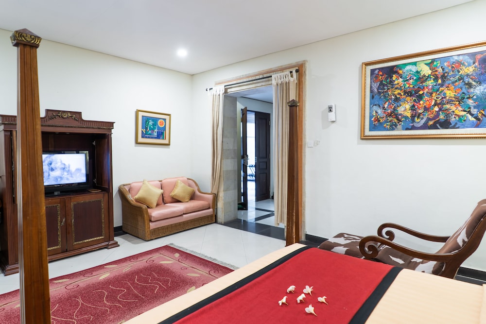 Maxi Hotel & Spa 15/25