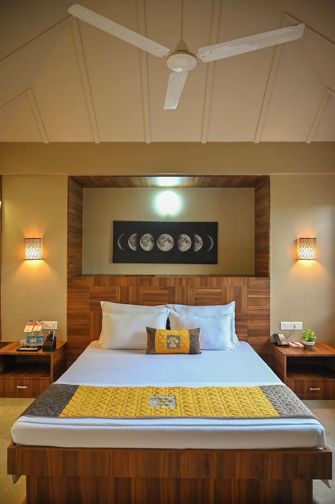 Mastiff Select Riveria Resort, Igatpuri Road, Nashik 26/61