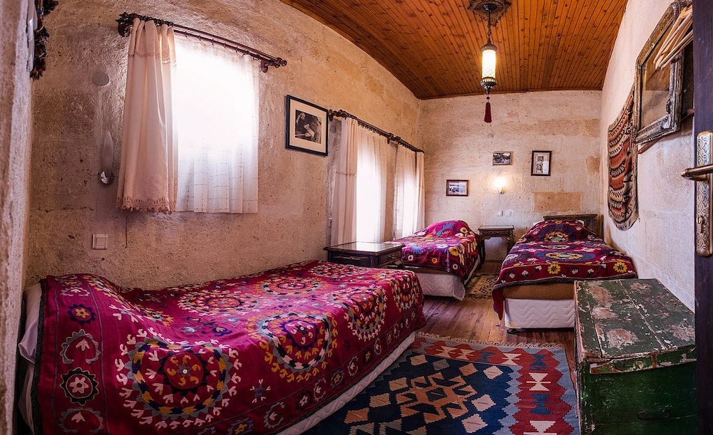 Kirkit Hotel 34/50