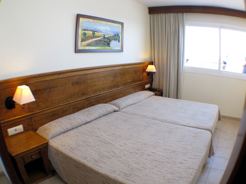 Ohtels Cabogata 14/50
