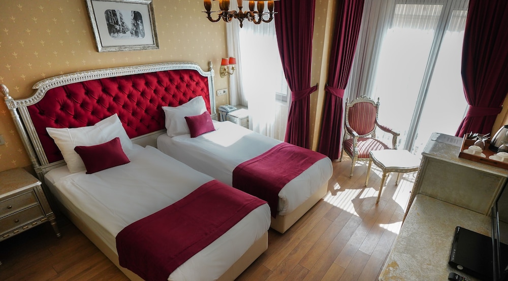 Hotel Gritti Pera 35/75