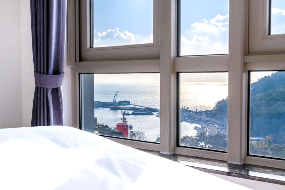 Shin Shin Hotel Seogwipo 14/50