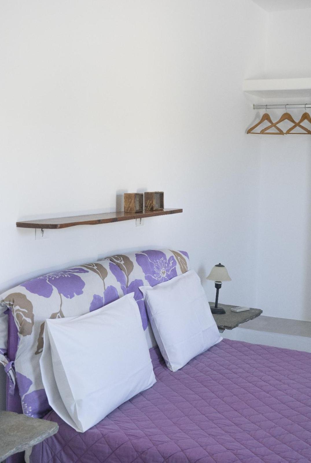 Anemoessa Rooms And Studios 8/49