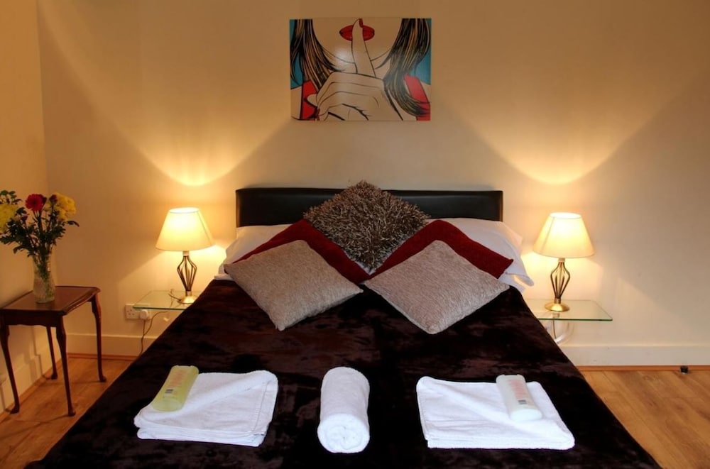 Crystal Lodge Hotel 18/38