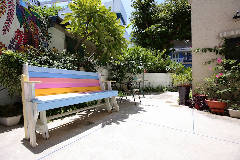 Hai Sheng Wei B&B 36/50