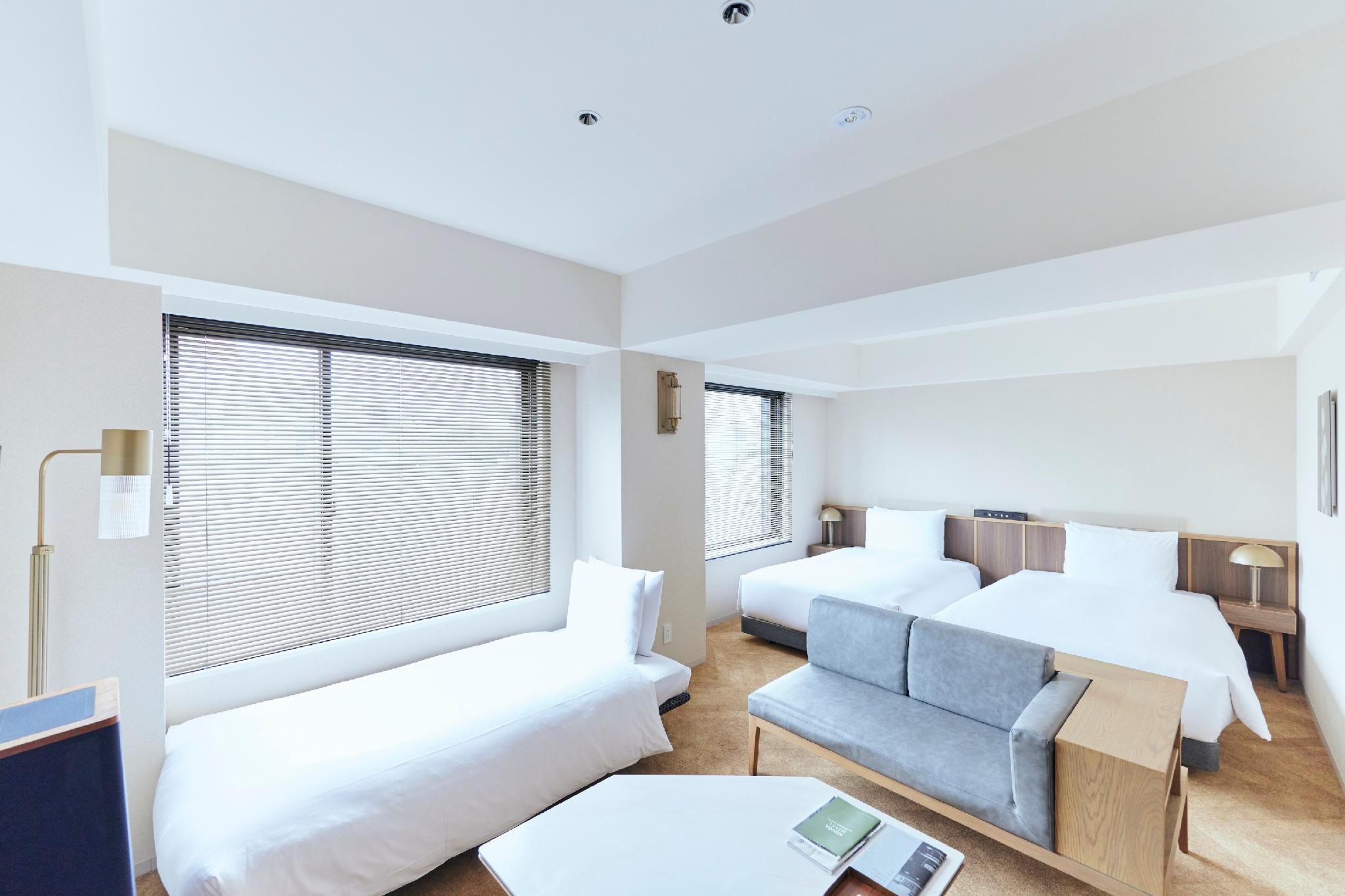 Semi Room, Deluxe, Triple, Single Bed, 2 Semi Double Beds