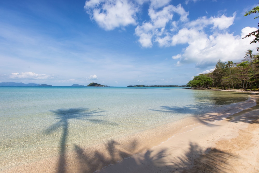 Mira Montra Resort Koh Mak 30/50