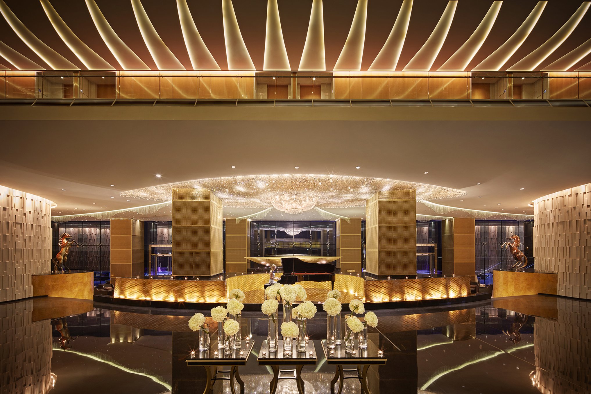 The Meydan Hotel 11/87