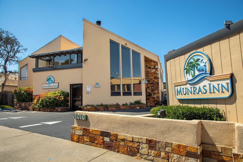 Vagabond Inn Monterey thumb 3