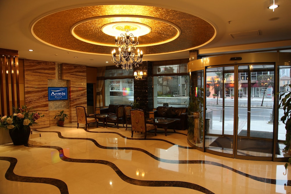 Armis Hotel 6/50
