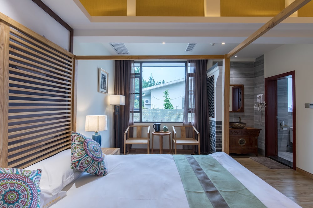 Riverside Inn Guilin Central 12/48
