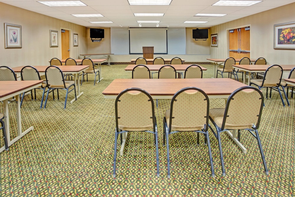 Baymont By Wyndham Indianapolis West 24/26
