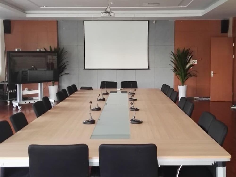 Greentree Inn Suzhou Taiping Town High-Speed North Station Express Hotel 25/31