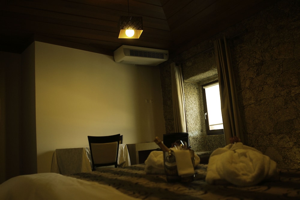 Hotel Rural Alves Casa Alves Torneiros 53/71