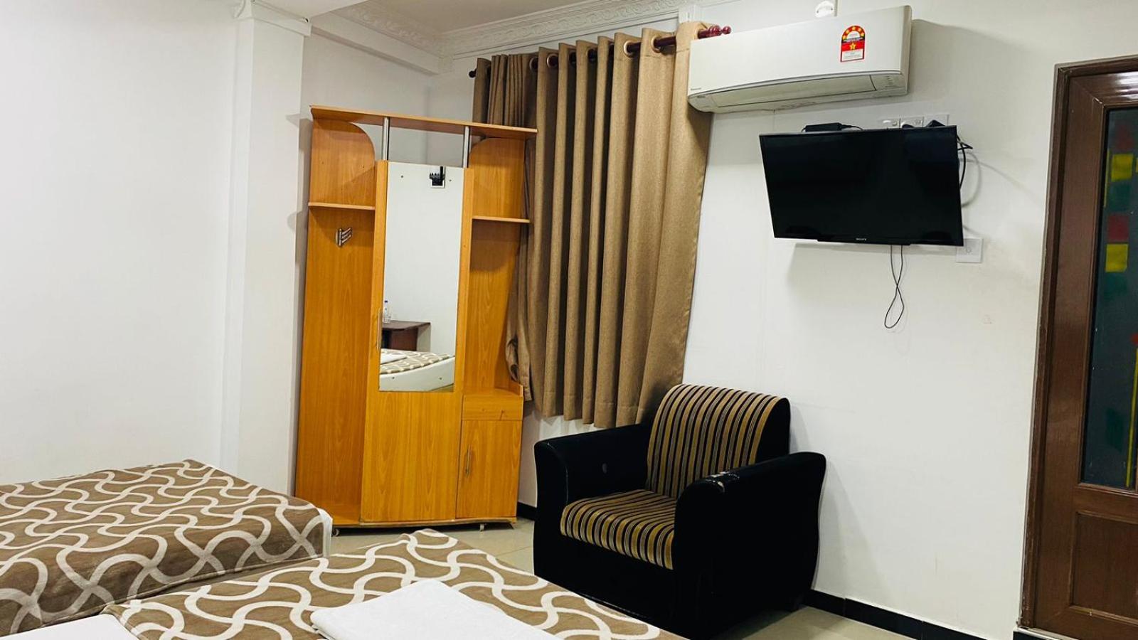 Saasha City Hotel 34/45