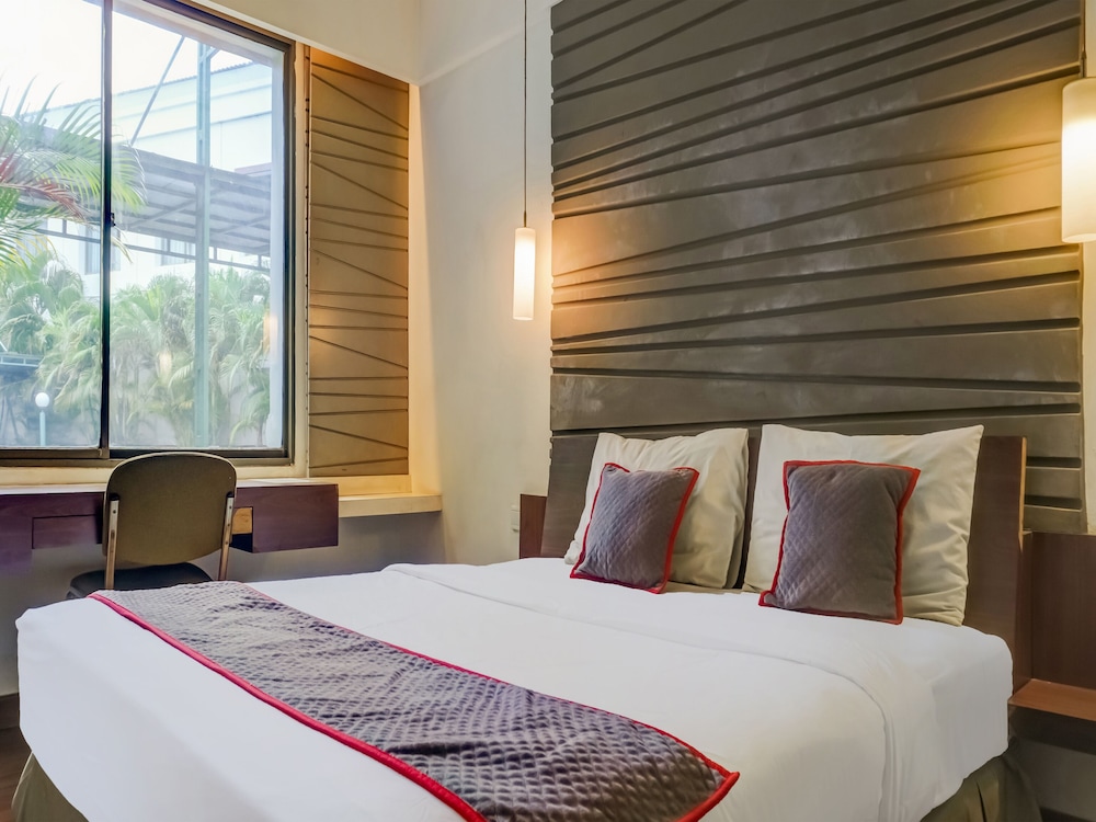 Grand Cikarang Hotel 8/50