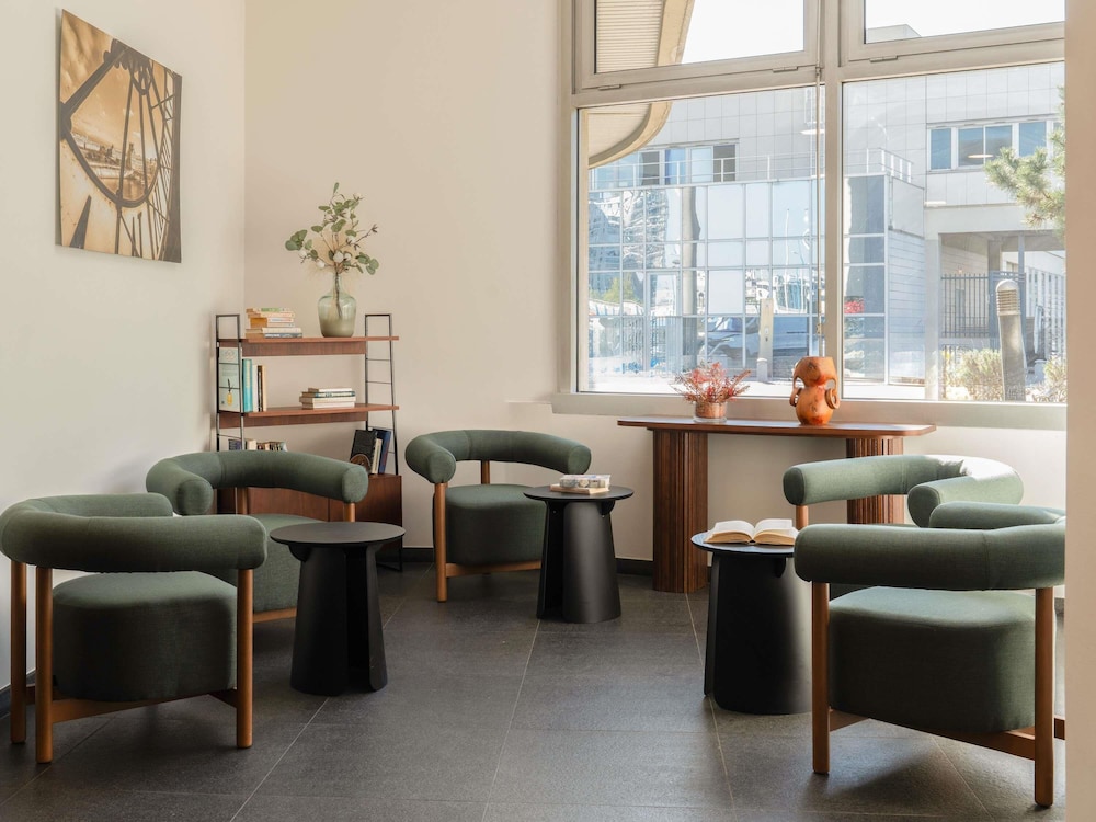 Mercure Paris Ivry Quai de Seine Hotel 43/79
