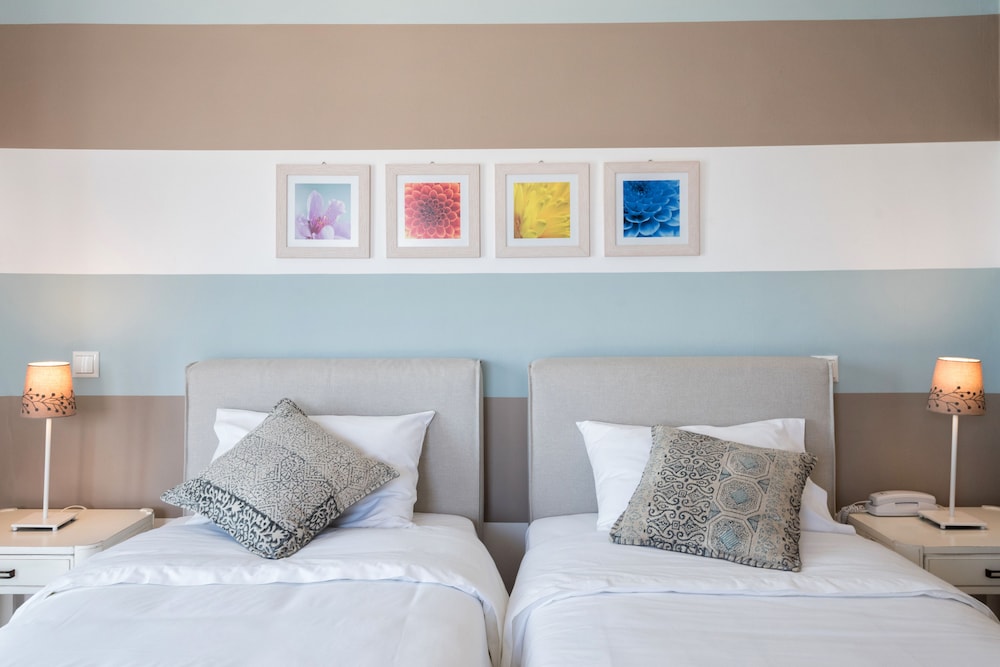 Hotel Oasis 23/50