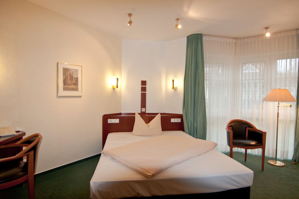 Parkhotel Unter Den Linden 11/35