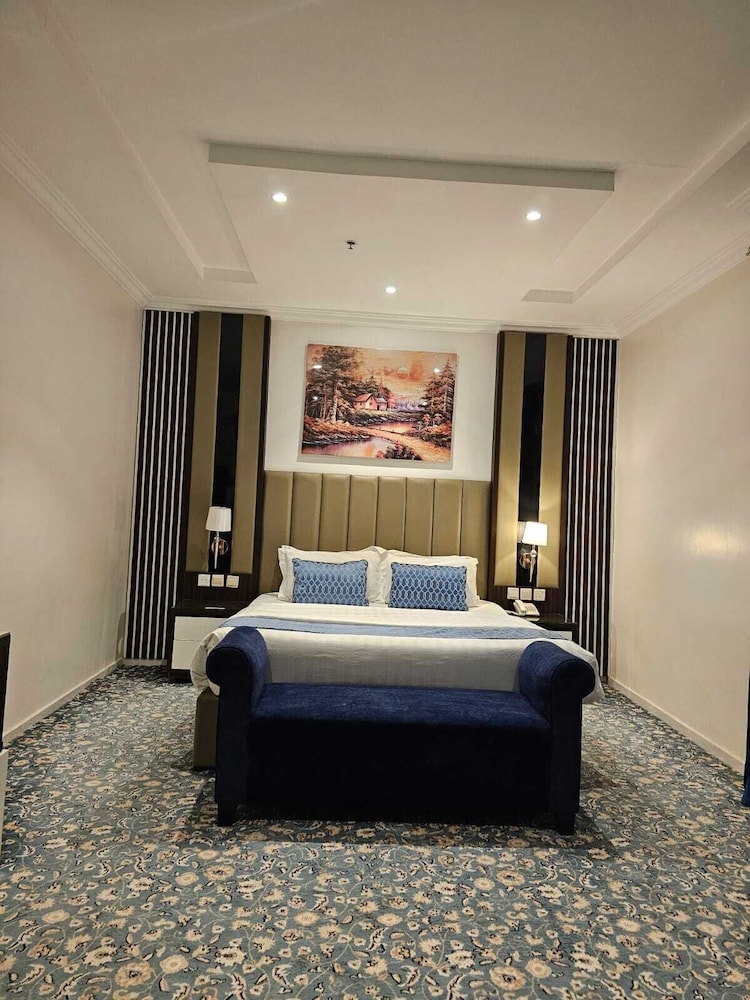 جولدن بوجاري بيشة (Golden Bujari Hotel Bisha) 18/32