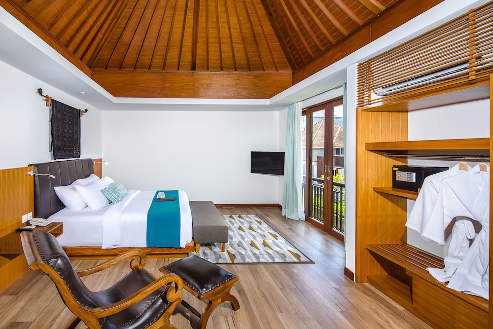 S18 Bali Villas 58/66