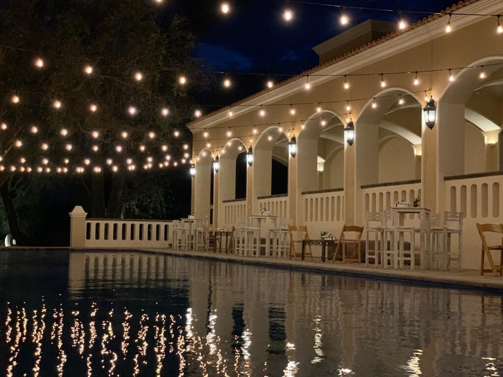 Hotel Villa Antigua 52/54