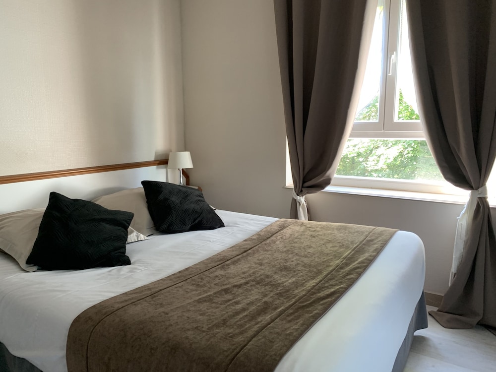 Hotel Les Camelias 30/57