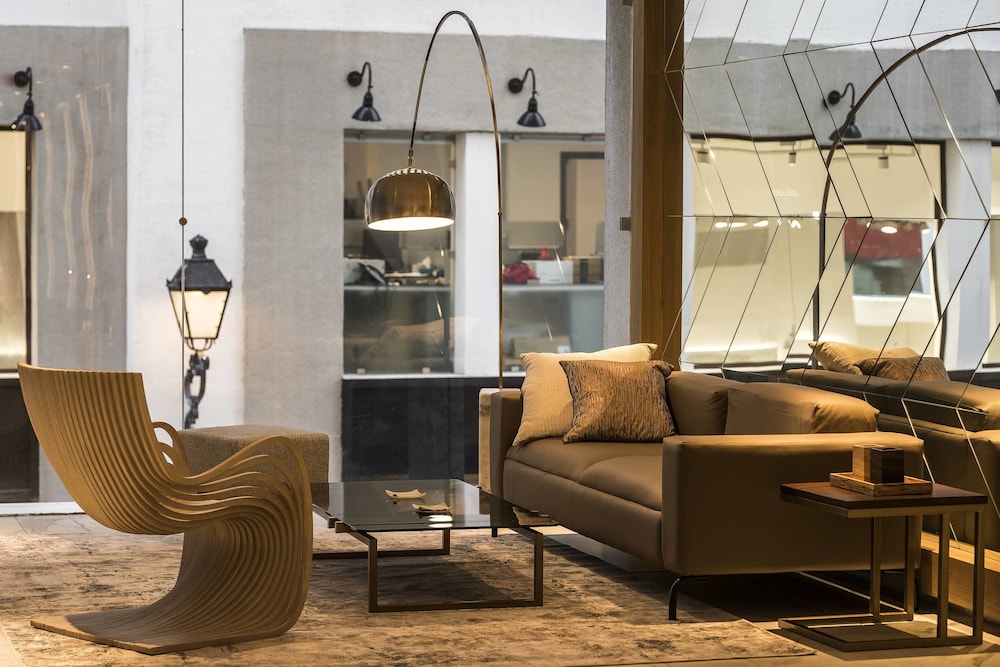 AC HOTEL BY MARRIOTT GUATEMALA CITY 32/45