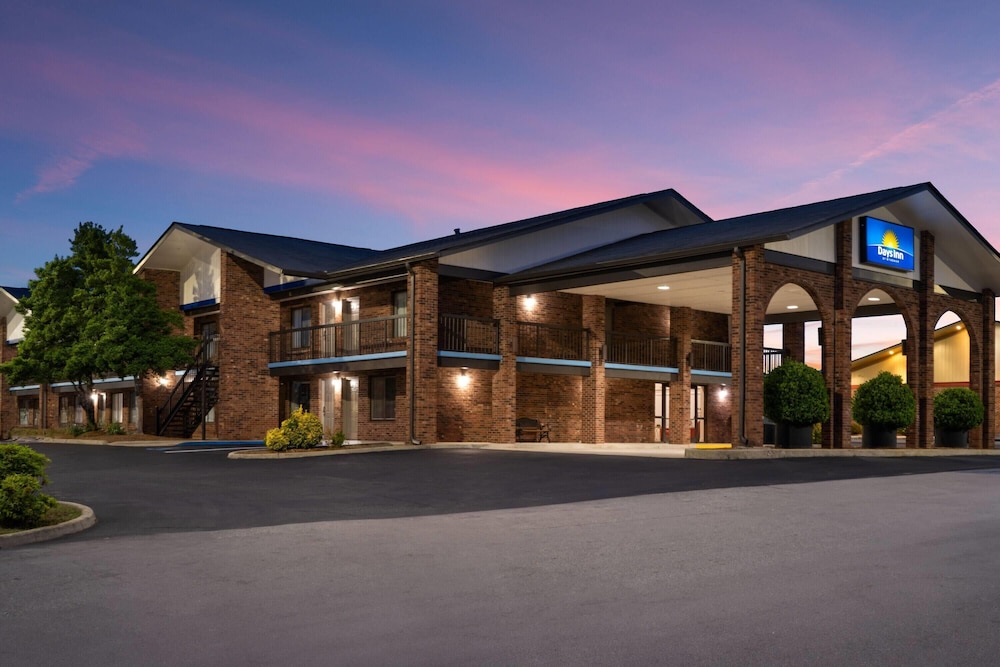 Days Inn by Wyndham Clanton, AL 4/40