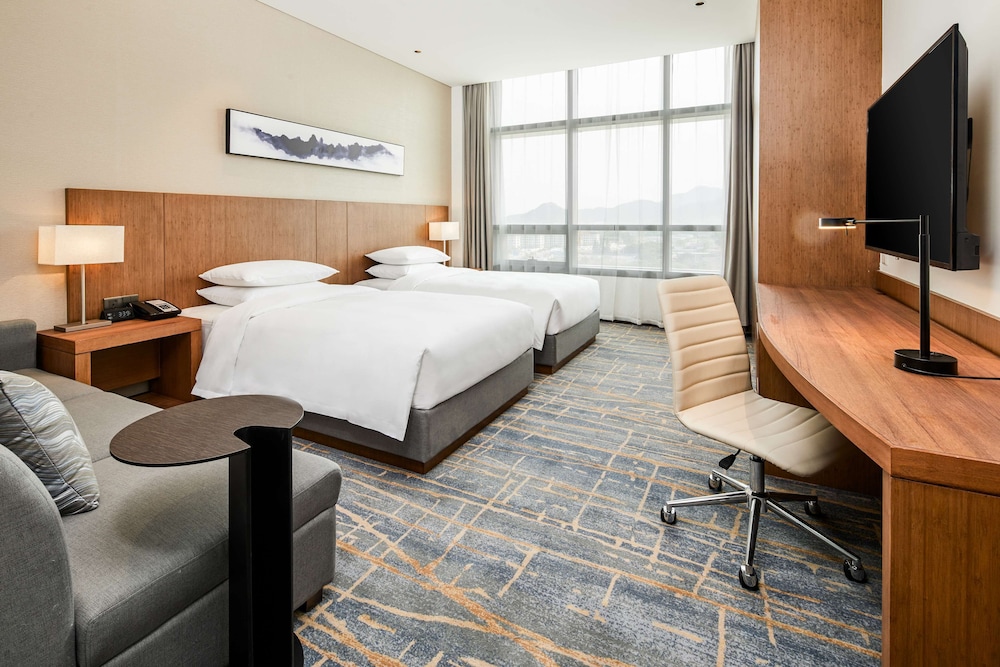 Hyatt Place Deqing 2/39