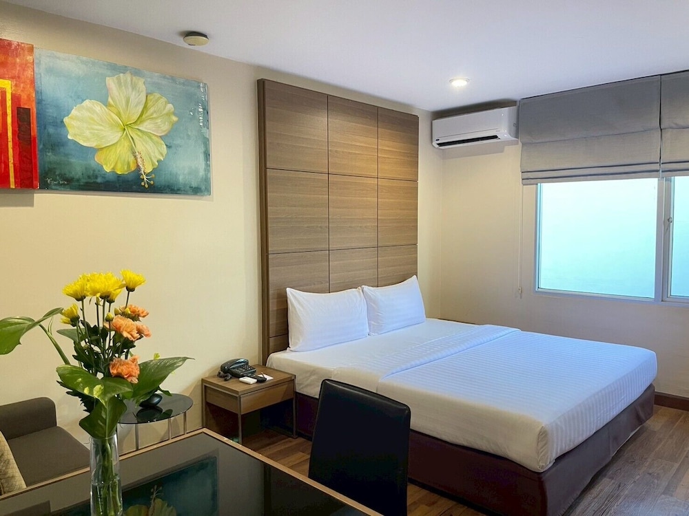 Sima Thani Hotel 34/50