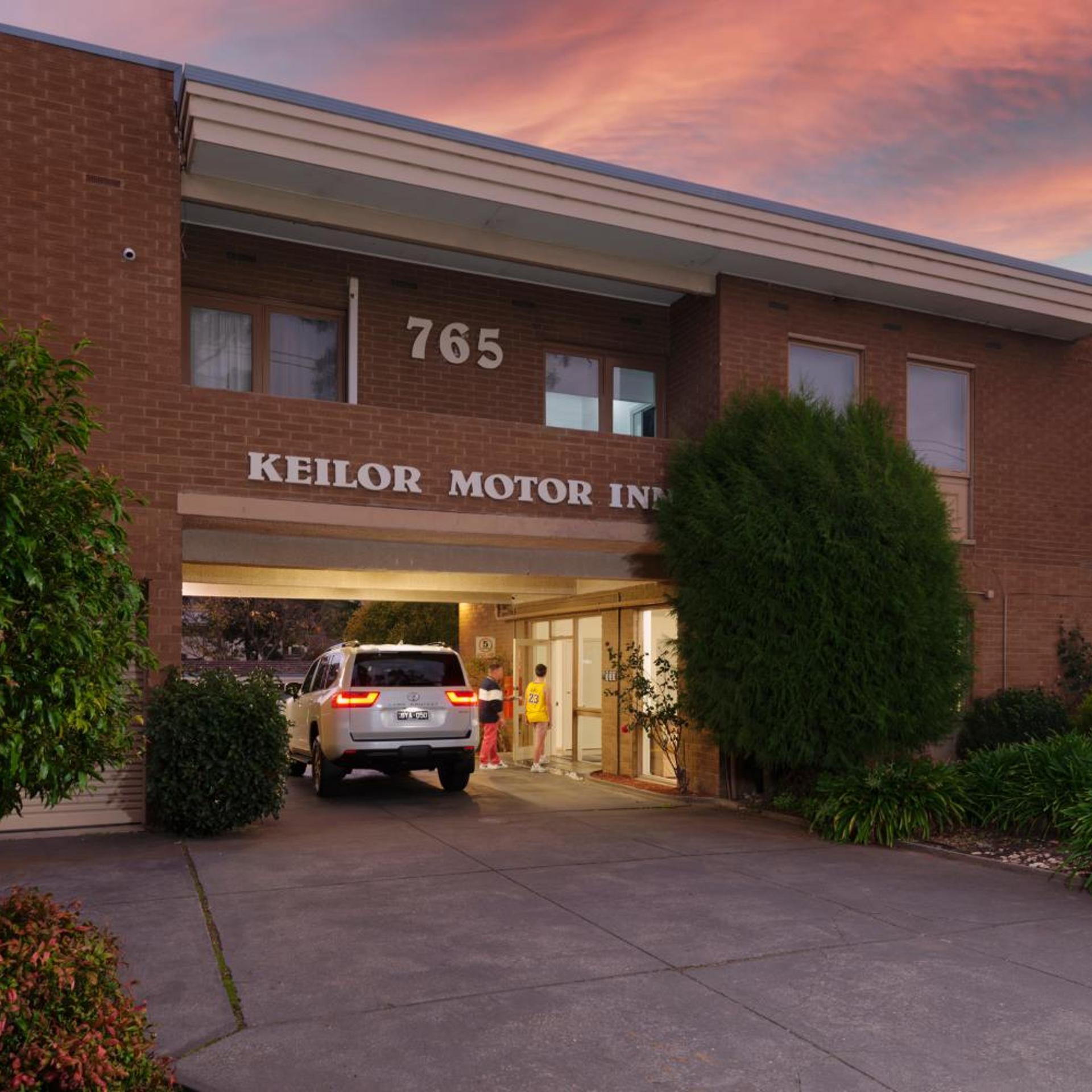 Keilor Motor Inn 24/26