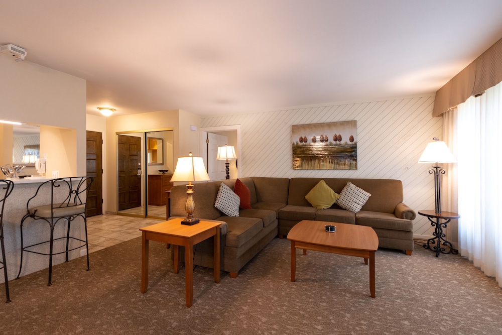 GetAways at San Diego Country Estates 35/50