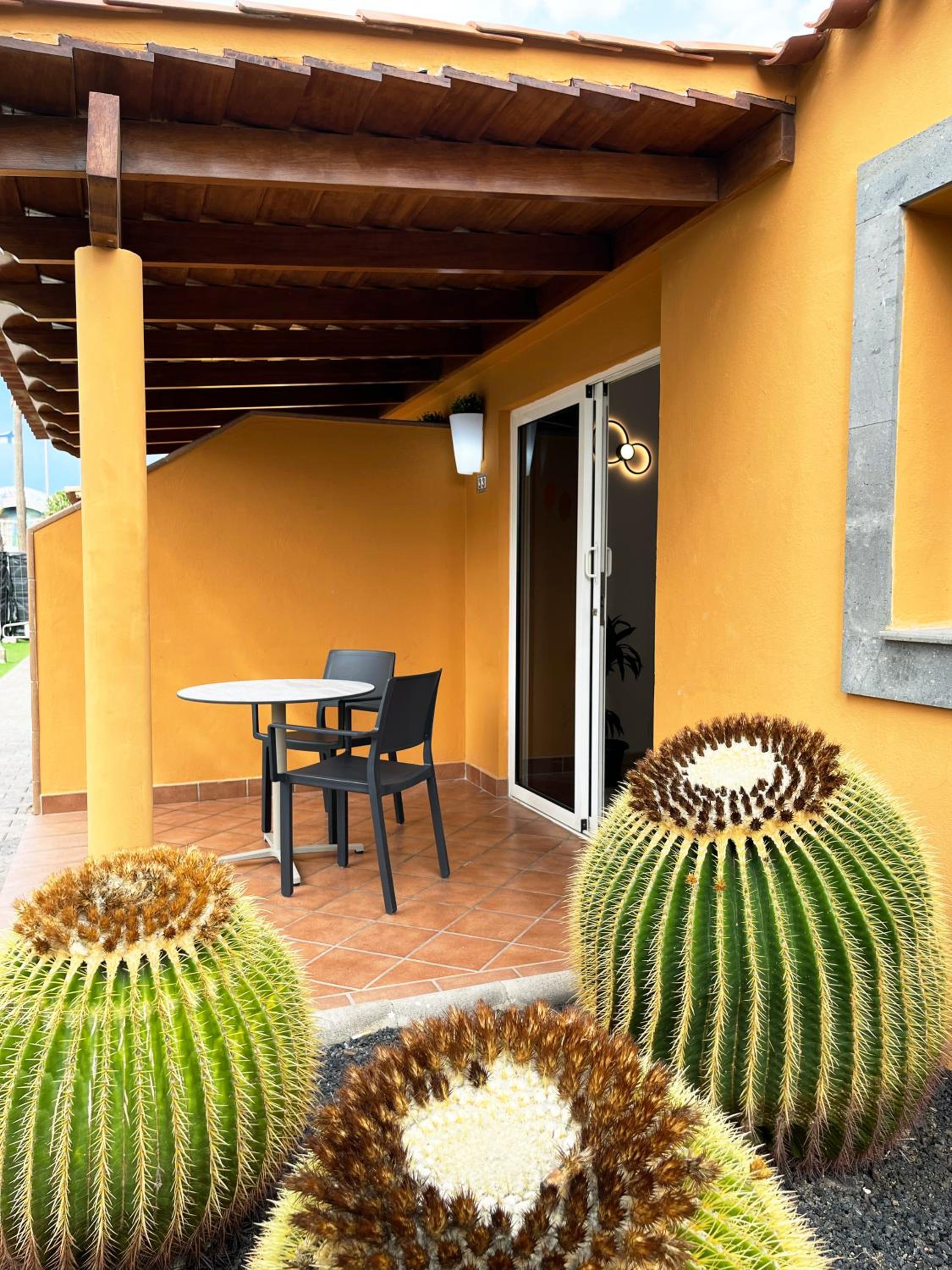Los Almendros - Adults Only 22/37