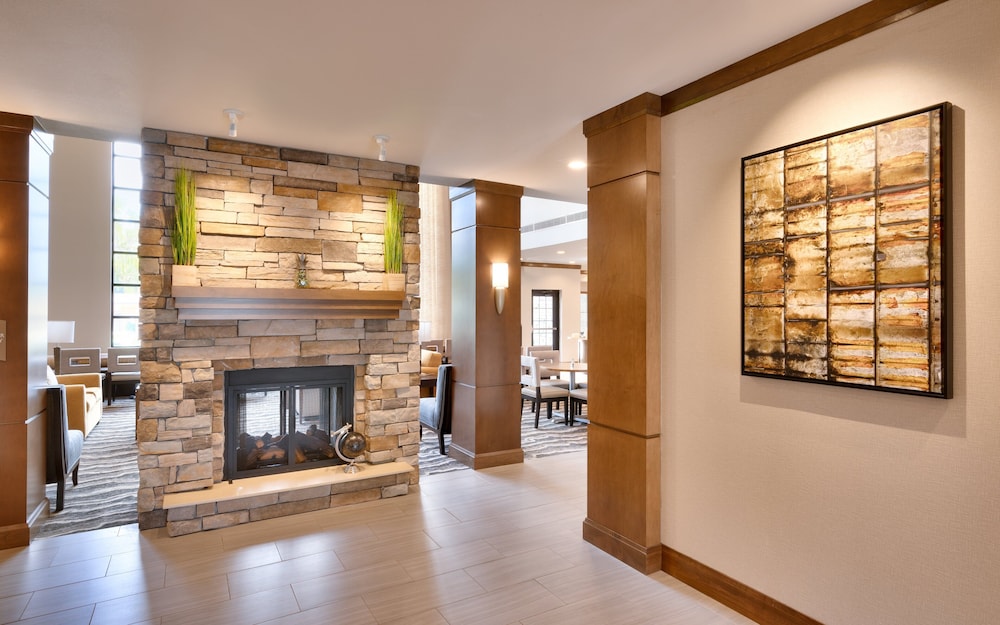 STAYBRIDGE SUITES GAINESVILLE I-75 19/68