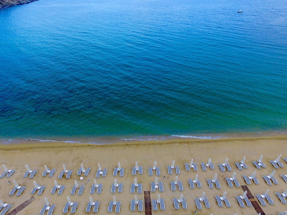 Tosca Beach Hotel 34/50