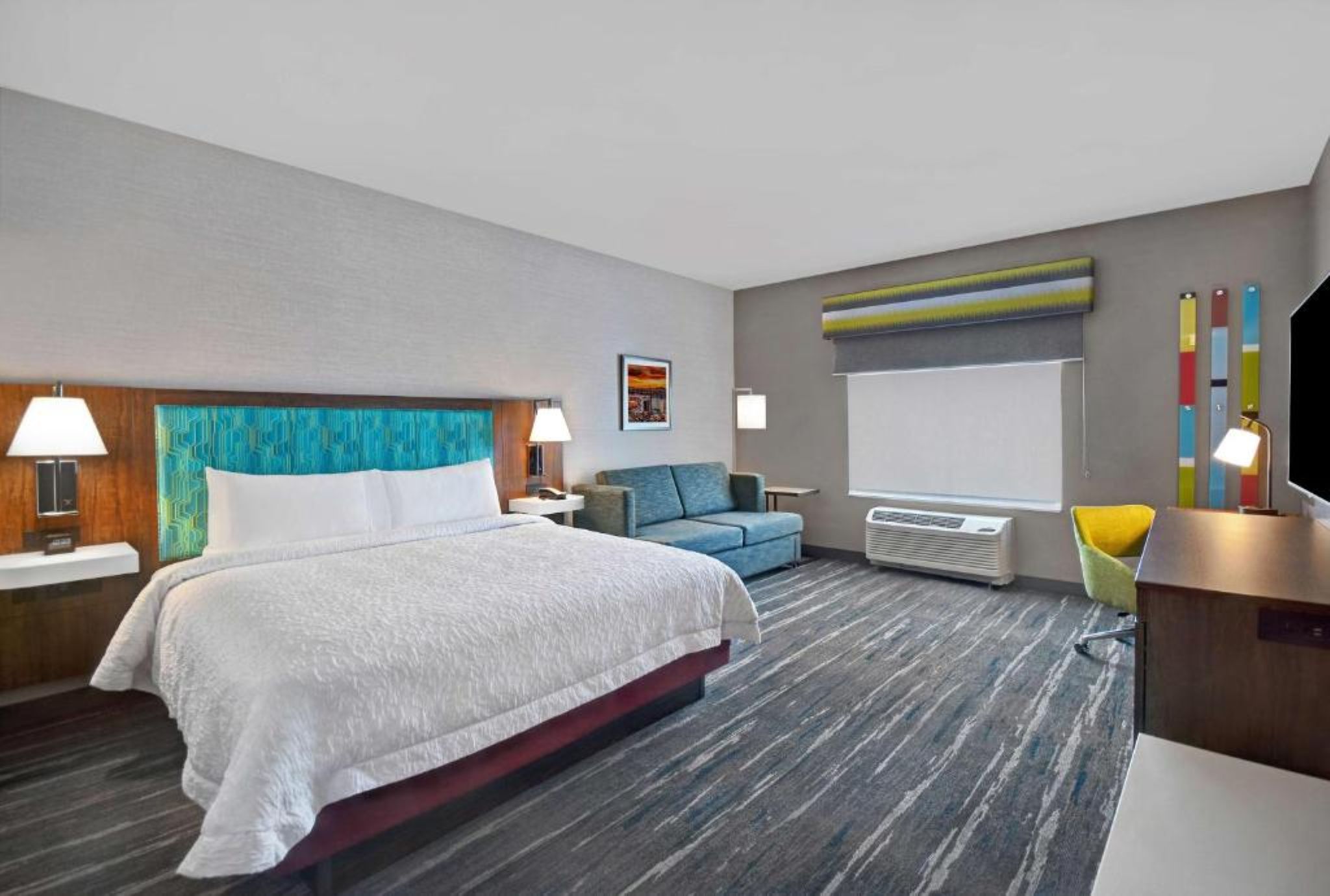 ROOM, KING BED, SOFA, ACCESSIBLE