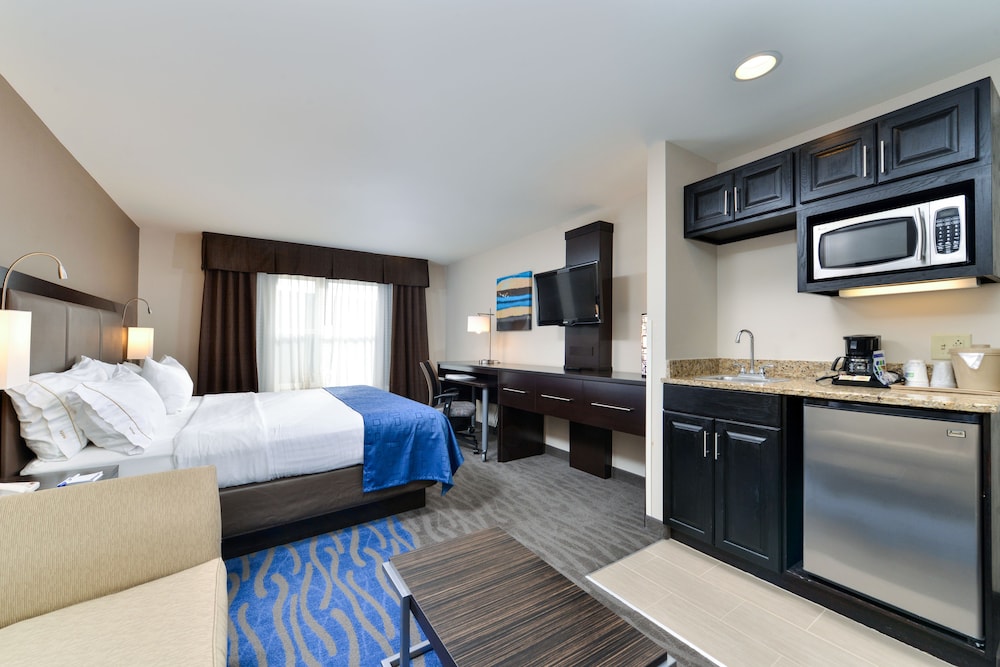 Holiday Inn Express Hotel & Suites St. Louis West-O Fallon 30/71