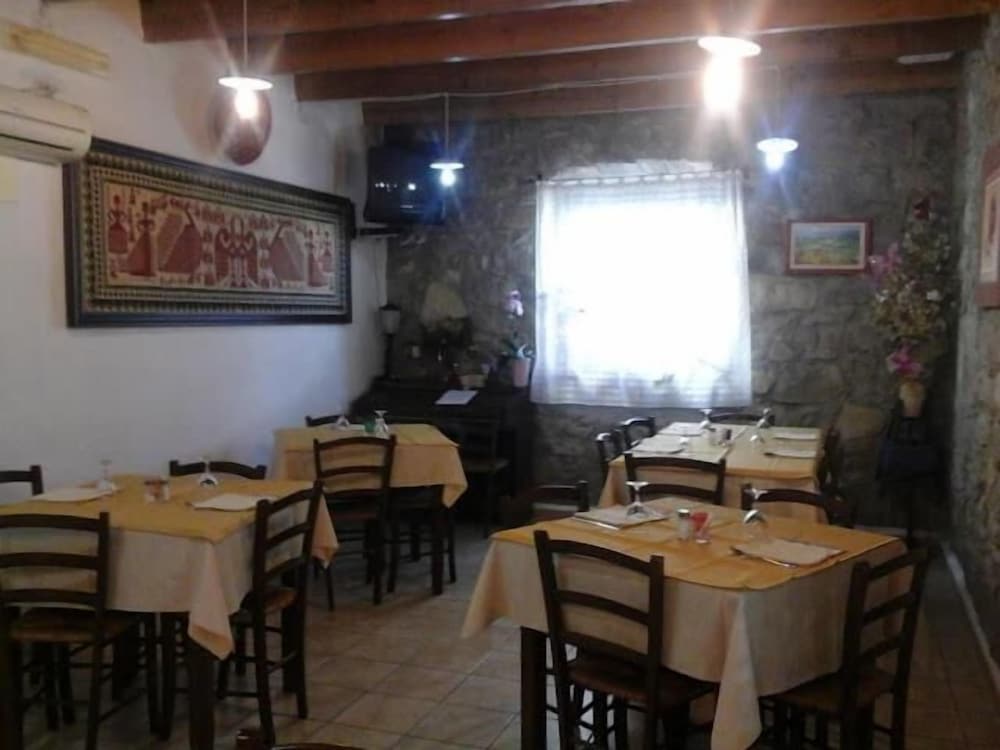 Locanda La Rosa 37/50