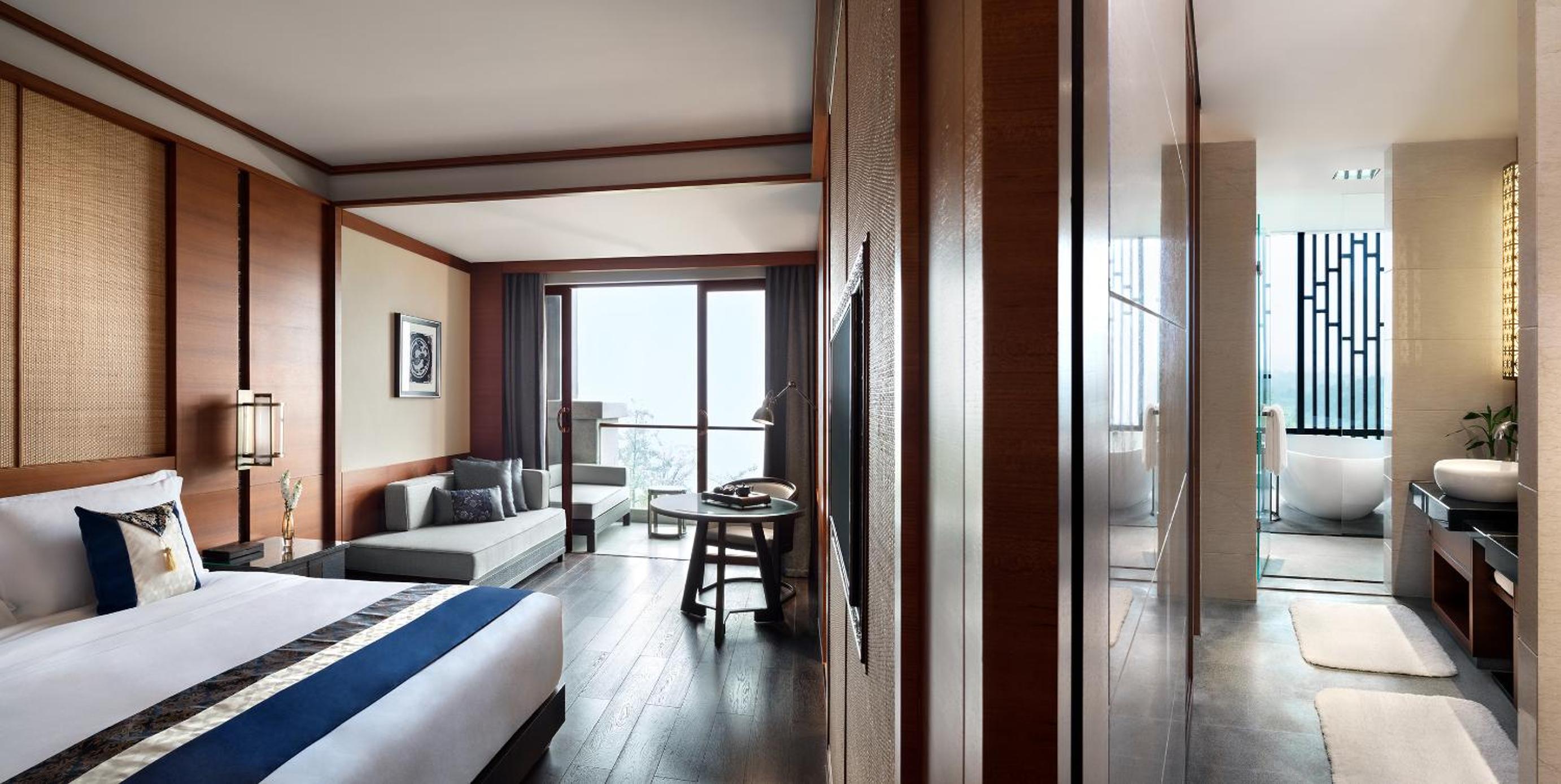 Garden, Deluxe, King Bed, Terrace