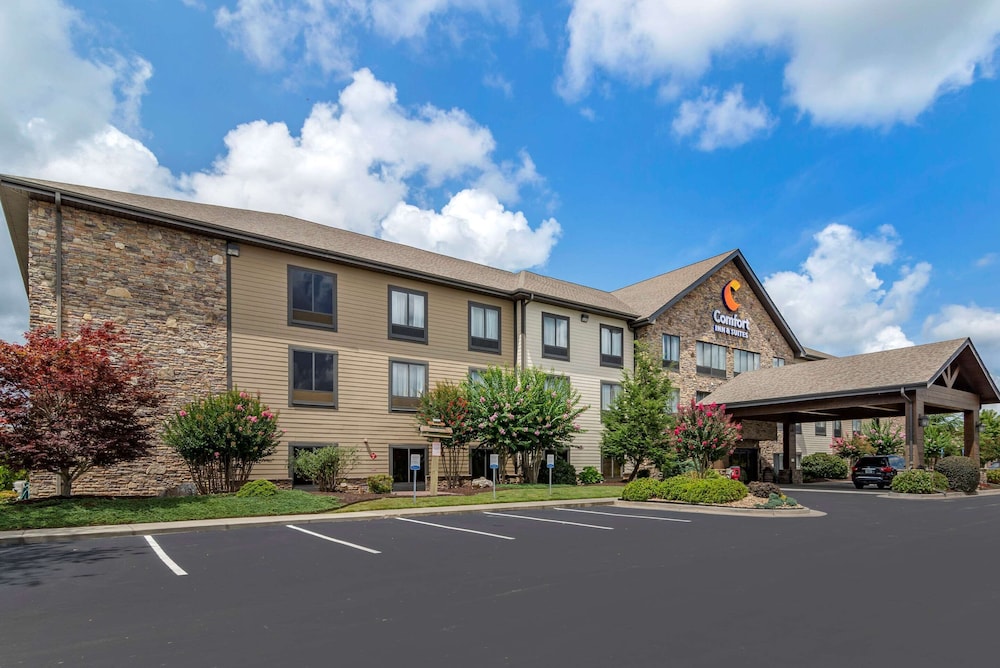 Comfort Inn and Suites Blue Ridge Ga 3/42