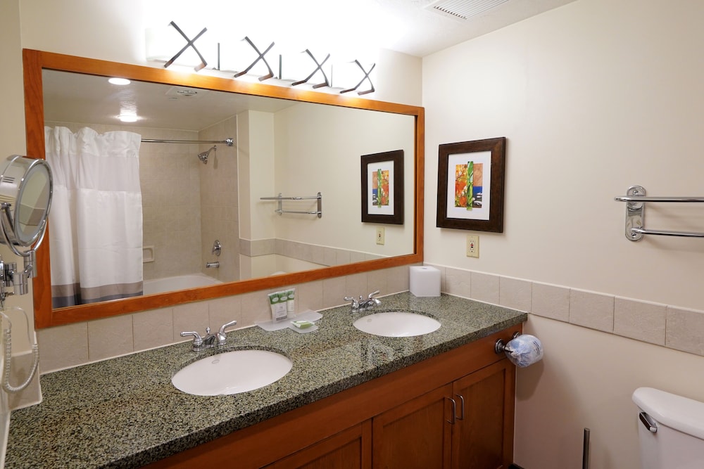 Heavenly Village Condos 63/67