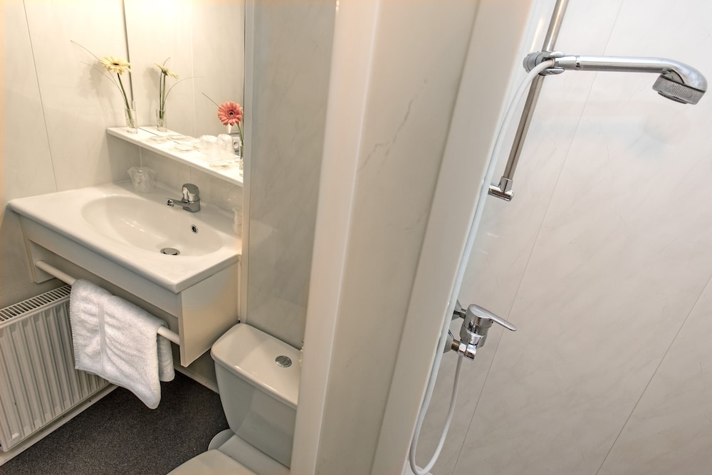 Hotel Eco - A75 46/47