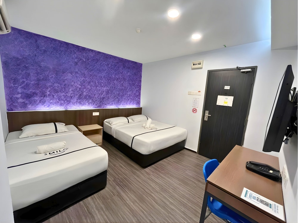 ROOM, TRIPLE