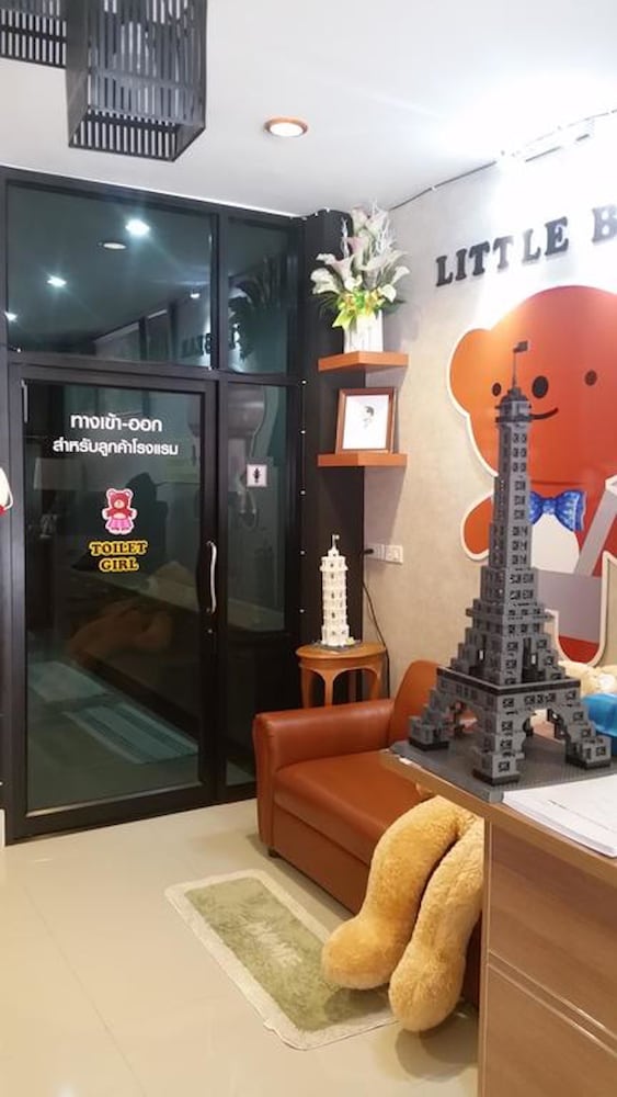 Little Bear Guesthouse And Restaurant 17/24