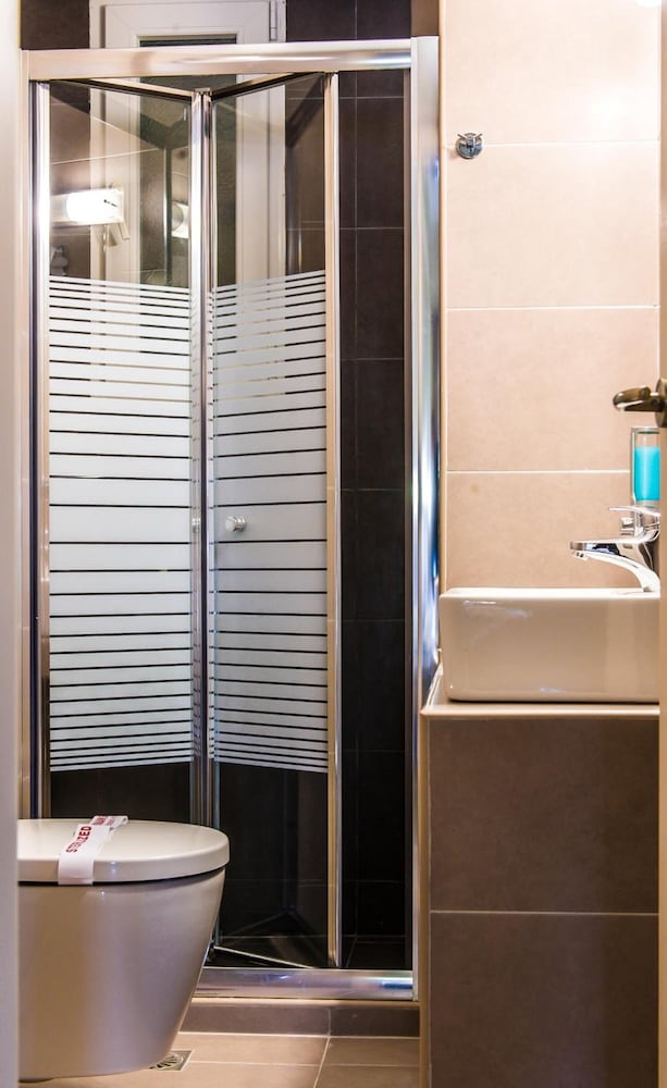 Hotel Diogenis 20/44