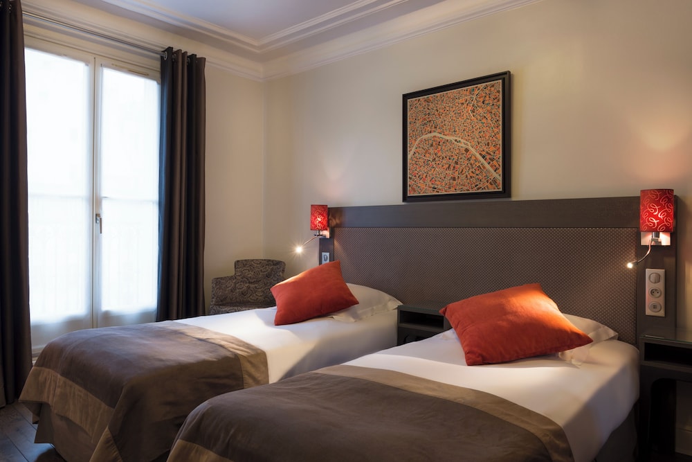 Hotel La Regence Etoile 12/50