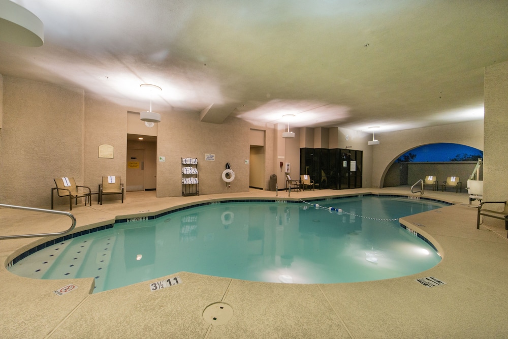 GreenTree Hotel Phoenix West 14/41